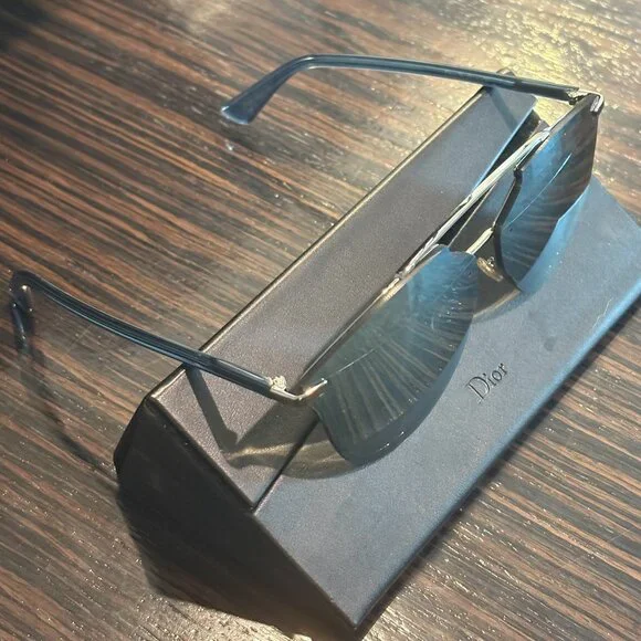 Sunglasses - DIOR - Baby Blue Aviator